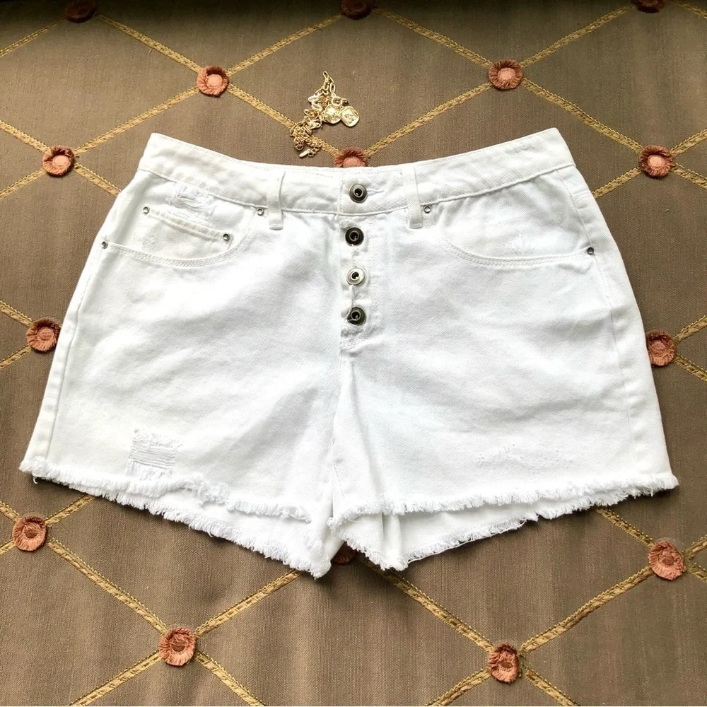 A Loves A Shorts Denim White Cotton Button Fly (27) - Picture 3 of 7